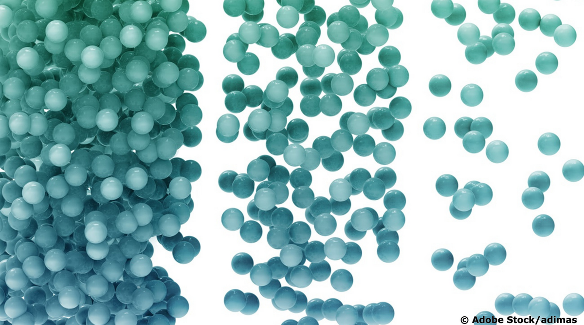 türkisfarbene Kugeln, die links dicht gepackt und rechts locker verteilt sind, um das Konzept unterschiedlicher Dichten zu veranschaulichen.